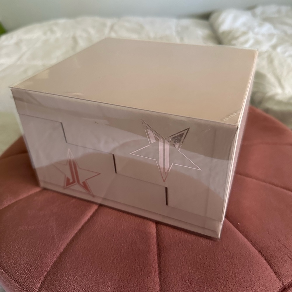 2 pack Jeffree star lipstick holder